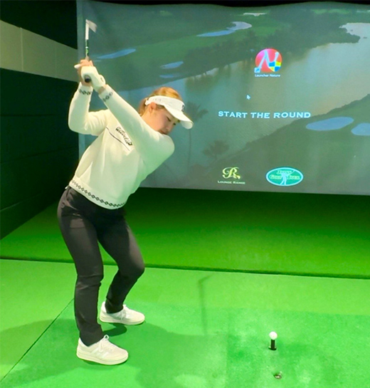 荒木 優奈選手写真