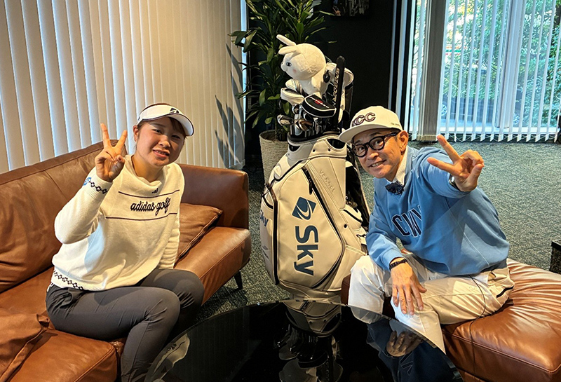 黒田カントリークラブさん、荒木 優奈選手写真